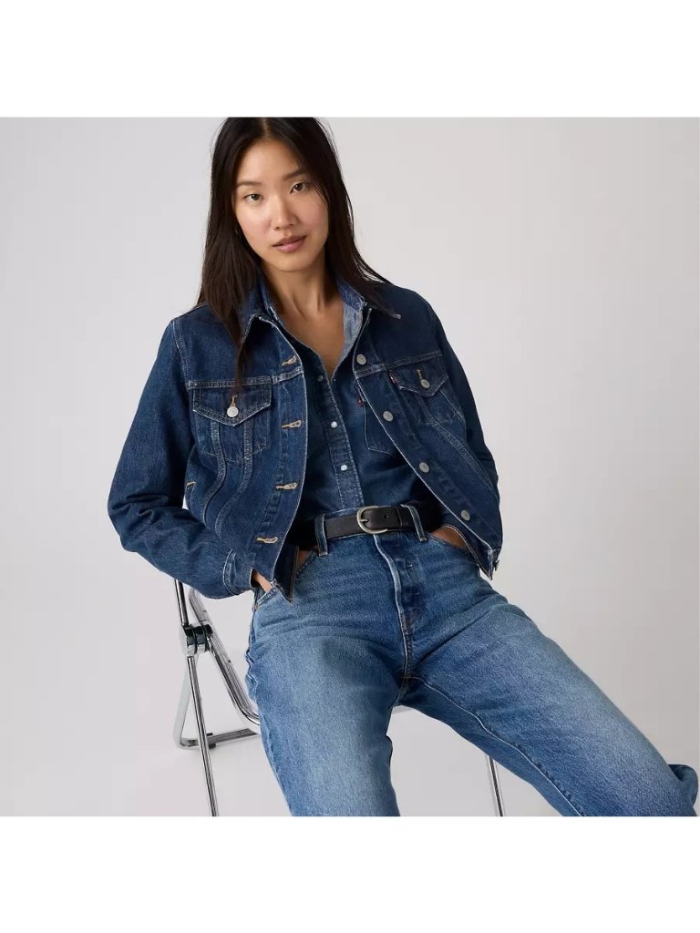 Levis Trucker Jacket 100% Cotton Womens Size Large Blue Chest Patch Pockets